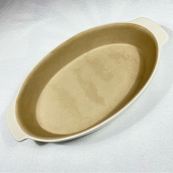 The Pampered Chef large oval glazed baker - Picture 1 of 11